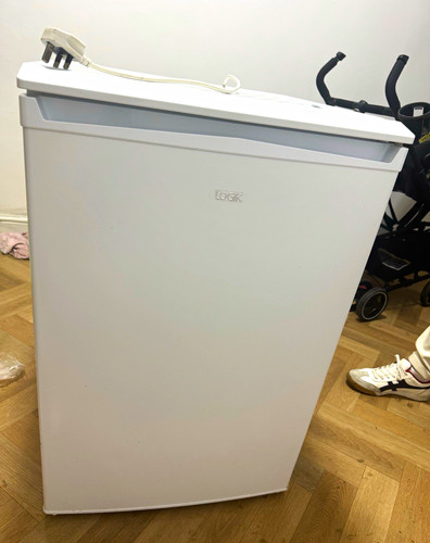 Logik white mini table - mini, top